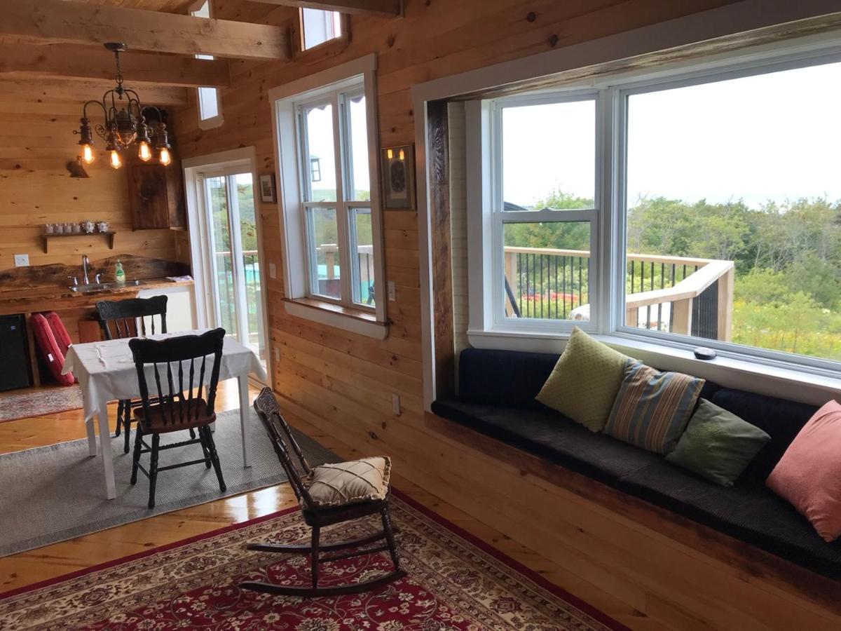 Maregold Centre - Juniper Cabin And Rose Cabin Victoria Beach Extérieur photo